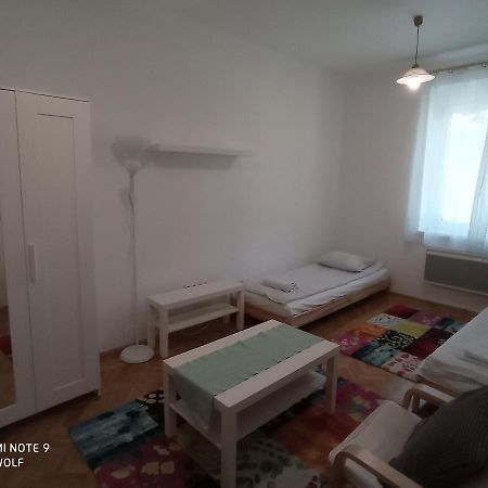 Gizella Apartman Erlau Exterior foto